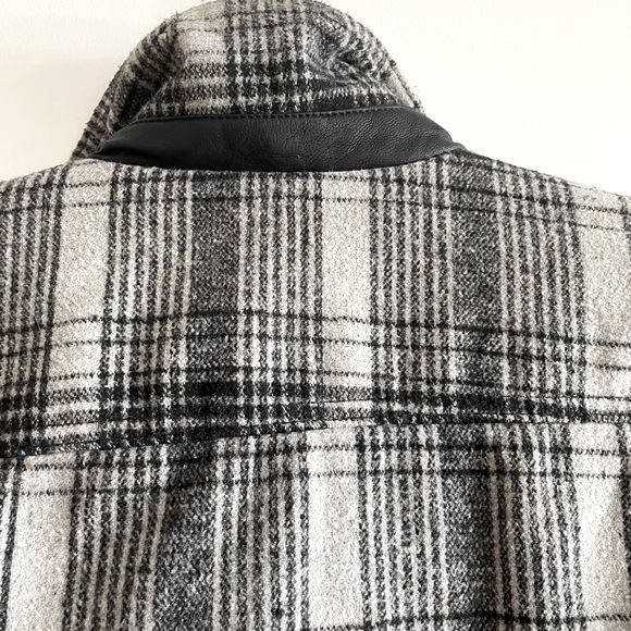 Ci Sono Jacket - Picture 4 of 4